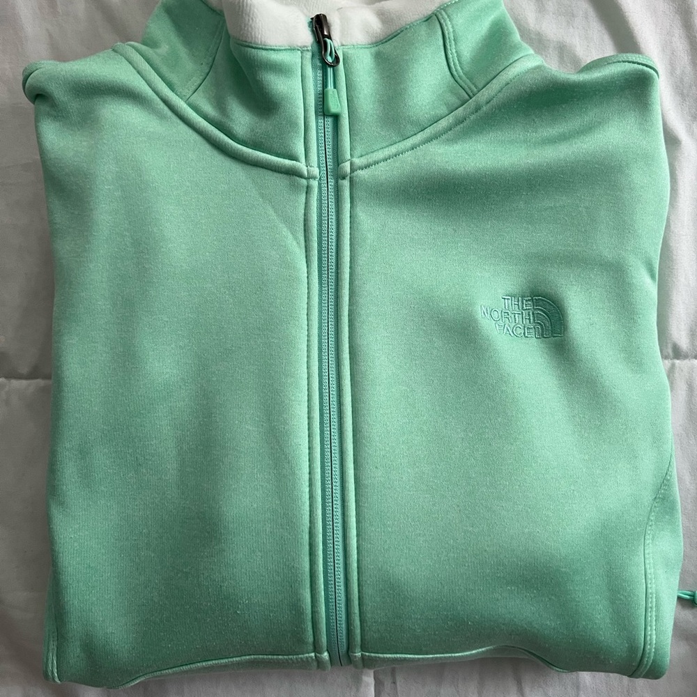 NWOT North Face Zip Up Jacket Women’s XL